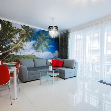 Apartament Ibiza Przy Plazy Rewal Luaran gambar